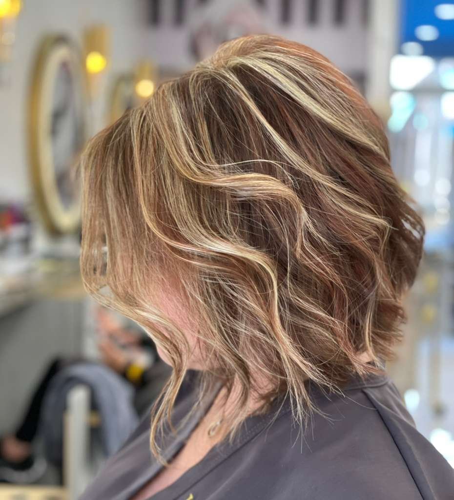 Short bronde balayage bob